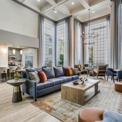 Resort Style Apt/Home in Houston Medical Centre