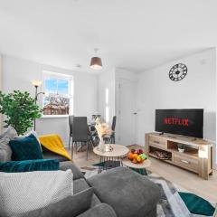 Opulent 2BR 2BA House with FREE Parking