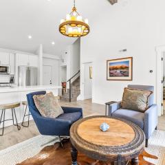 Canyons Village walk to Cabriolet Ski Lift, Gourmet Kitchen, Sleeps 7