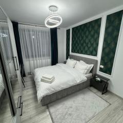 DMluxury