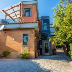 Spacious 4 BDR with Parking