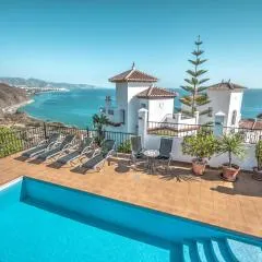 Beautiful villa with private heated pool in Nerja