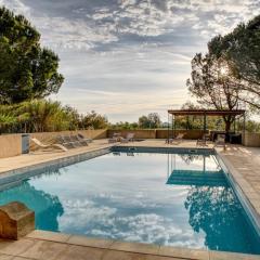 La Camargue Appartment mit Pool