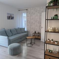 FREE PARKING!! Nap22