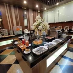 Sri U-Thong Grand Hotel