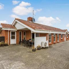 Holiday Home Mettes Bjerg Hvide Sande Iv