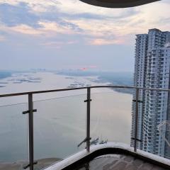 Beachfront Seaview 2CarParks, 6-10 pax Netflix
