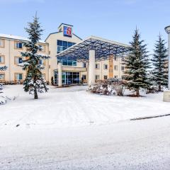 Motel 6-Red Deer, AB