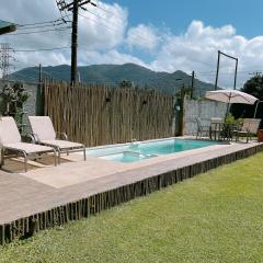 Rm hospedagem Ubatuba piscina