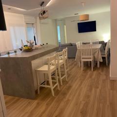 Fuengirola, Apartamento 4 Dormitorios 2 Baños Parking