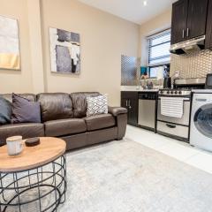 2 BD Next to Central Park