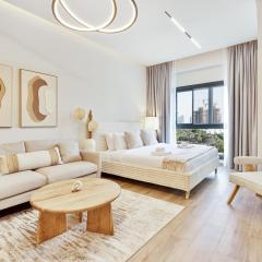 Modern Studio with Pool, Gym and BBQ area