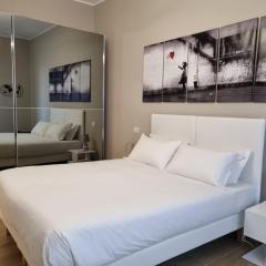 Certosa Enchanting Apartment with Balcony - Top Collection