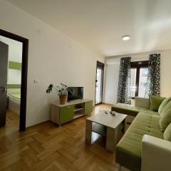 Akacia Oasis Cozy 1 Bedroom by the Sea