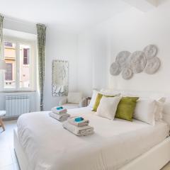 Iflat New Cozy Retreat Near the Colosseum