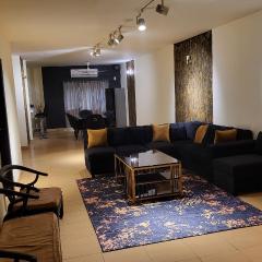 Prive suite DHA
