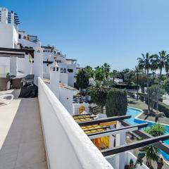 AB4 - vacation home, Marbella by Roomservices