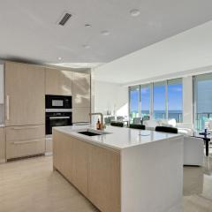 2BR Ocean Views Condo in West Palm