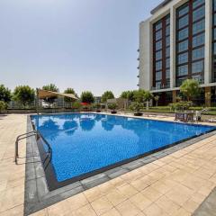 Tranquil 1 Bedroom Dubai Hills Escape