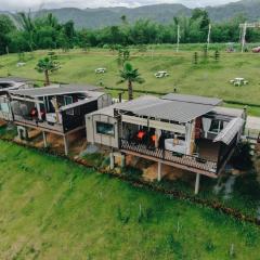 UHAUS Train Cabin Resort