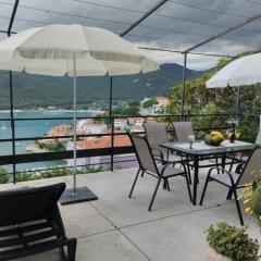 Apartment Bruna with terrace and spectacular sea view