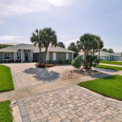 4-3 Pool Home Steps From The Ocean!