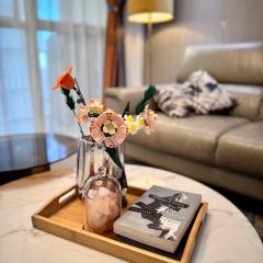 Venetian Haven BGC Venice Grand Canal Apart ment, 4 Bedrooms, for 10 Guests