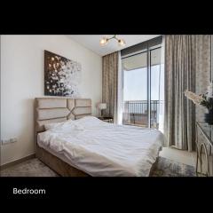Luxurious Apartment with Sea View