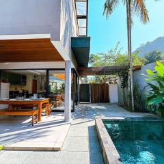 Casa Rubi C/ jacuzzi E Quiosque privativo na praia
