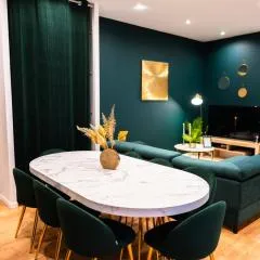 Grand loft familial 4 chambres avec parking privé