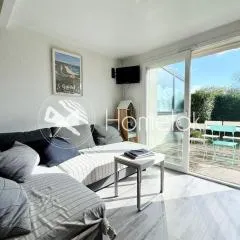 Maisonnette 300m des plages - Piscine chaufée