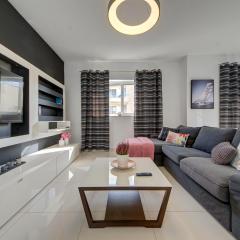 Homey & Modern 2BR home in an amazing location by 360 Estates