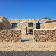 La Montañeta Tefia Suites