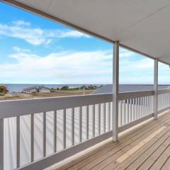 Port Victoria's 'Saltwater Breeze' - Ocean Views