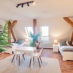 Spacious Apartment in Strausberg - Sleeps 6