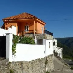 Casa en la Ribeira Sacra, Pombeiro