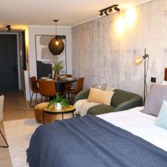 HOM I Inmejorable Estudio a Estrenar en Las Condes