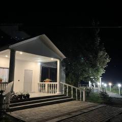 MM HOUSE Stepanavan