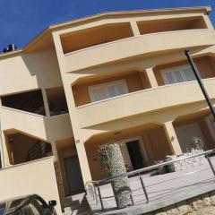Apartmani Lipa