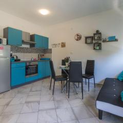 Hundefreundliches Apartment mit BBQ, privatem Balkon und nur 700 Meter zum Strand