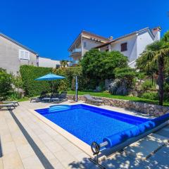 Strandnahe Villa mit Meerblick, 2 Bikes, beheiztem Privatpool - nur 300 Meter zum Strand