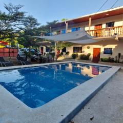 Tunco Beach apartment with AC and pool by Madriguera