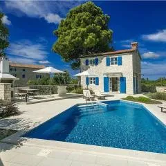 Villa Lenka Mit Pool