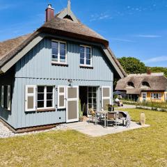 Ferienhaus Reetblick 23 Feriendorf Klein Stresow Rügen by ruyastay