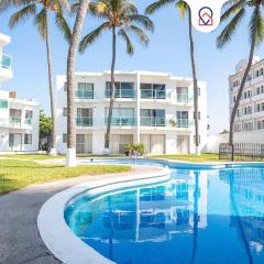 Playa Azul Apt with Sea views & Pool