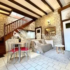 Maison de pêcheur atypique Les pieds dans l’eau