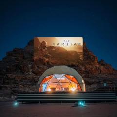 RUM MARTiN BUBBLES lUXURY CAMP