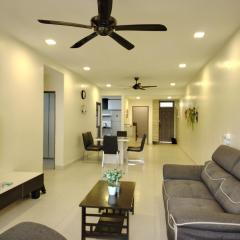 MGM-Tebrau City Walk within 5 min to AEON Mall, Ikea & Toppen