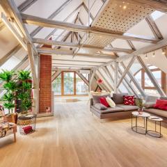 Uptown Palace Penthouse 2BR with Terrace by Irundo