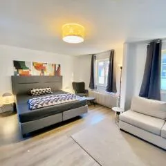 Ferienhaus "Sofia" Anno 1650, NEU - Top Lage - Tempur Beds - WIFI - Parking - im Herzen von Detmold-Altstadt, Historische Stadtmauer, Old lane Detmold